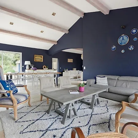 Tour Marechal - D'exception فيلة L'Herbergement