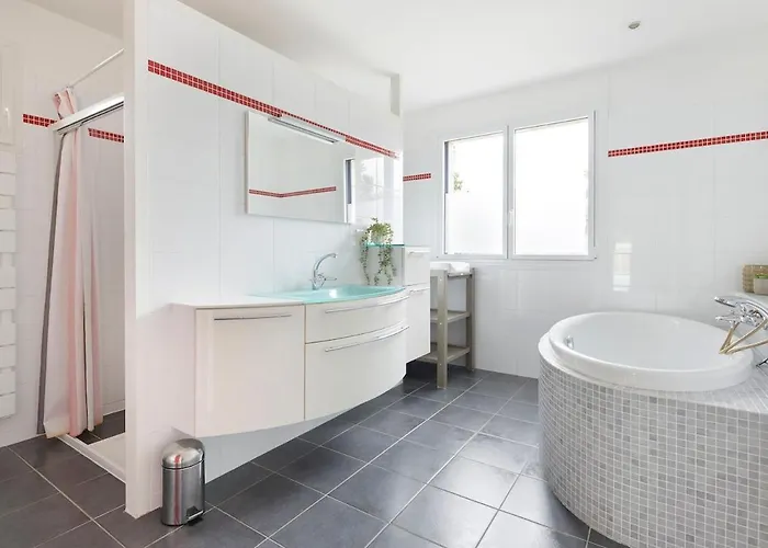 Tour Marechal - D'exception * L'Herbergement